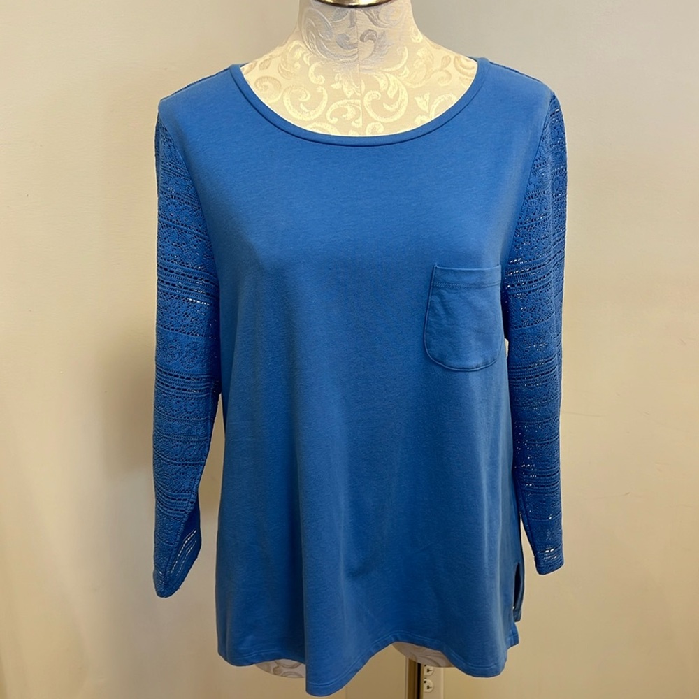 Blue 3/4 sleeve lace sleeve tee by Talbots in an XL
